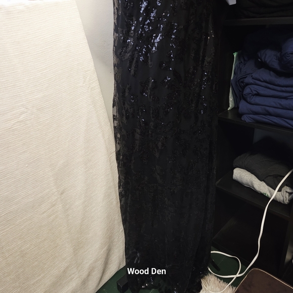 Wear your love 10 Elegant Black sequin  Evening Gown - Picture 8 of 9